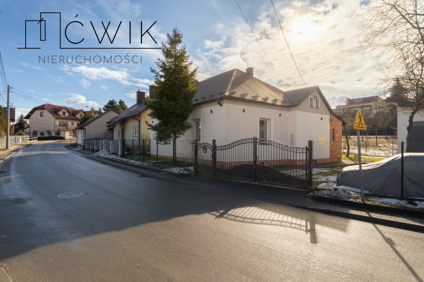 bocheński, Bochnia, Henryka Sienkiewicza, Klimatyczny dom blisko centrum - dostępny od zaraz