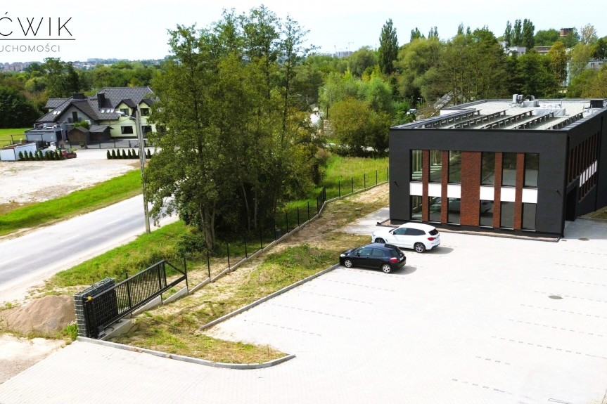 Krak&oacute;w, Wzg&oacute;rza Krzesławickie, Gustawa Morcinka, Nowoczesny i jasny lokal na wynajem - duży parking