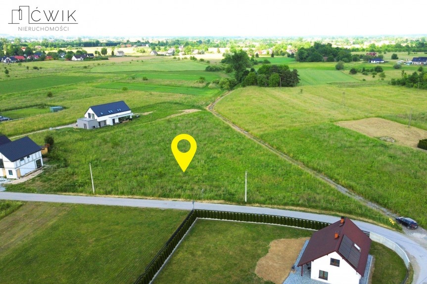 wielicki, Niepołomice, Topolowa, Kameralne osiedle - tylko 3 km od centrum miasta