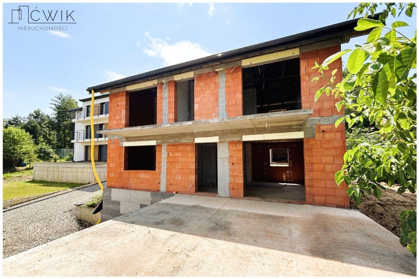 bocheński, Bochnia, Krzęczk&oacute;w, Nowe, kameralne osiedle w spokojnej okolicy