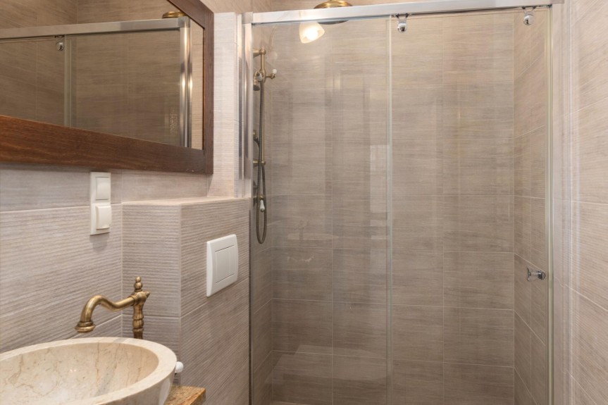 bocheński, Lipnica Murowana, Lipnica Dolna, Wysokiej klasy dom - w pełni umeblowany - 209 m2