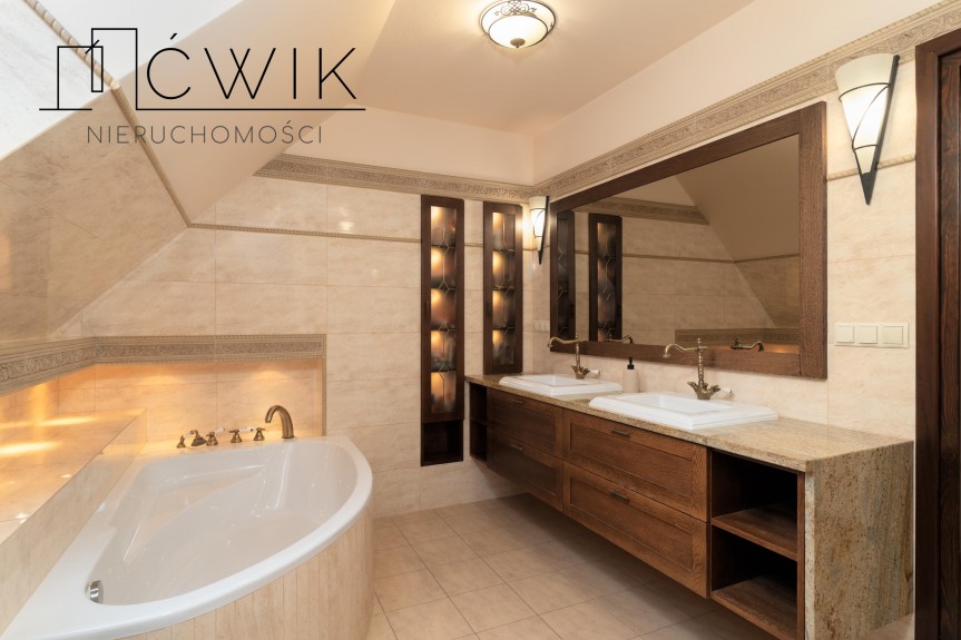 bocheński, Lipnica Murowana, Lipnica Dolna, Wysokiej klasy dom - w pełni umeblowany - 209 m2