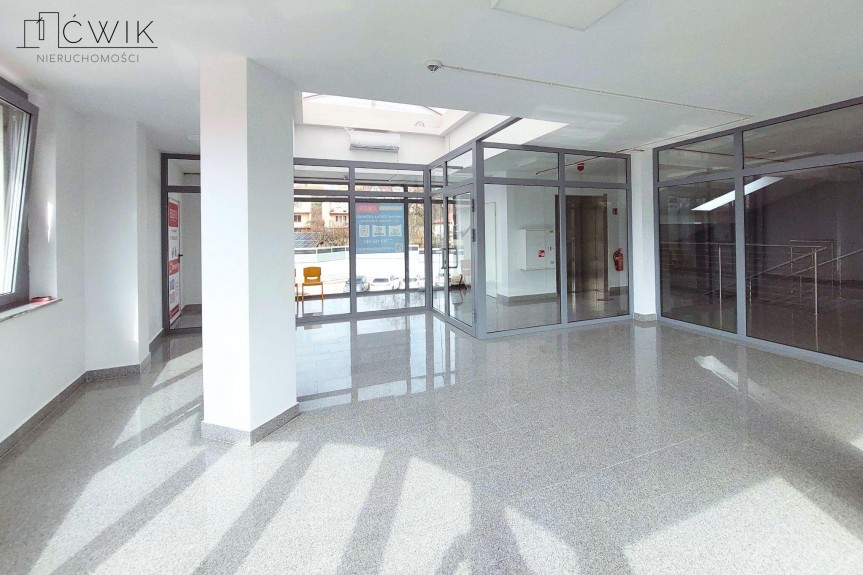 bocheński, Bochnia, Kazimierza Wielkiego, Lokal w centrum Bochni - Galeria Skarpa - 40 m&sup2;