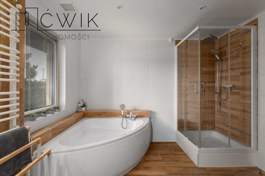 bocheński, Rzezawa, Ostr&oacute;w Kr&oacute;lewski, Przytulny dom blisko miasta 155 m2 - działka 18 ar