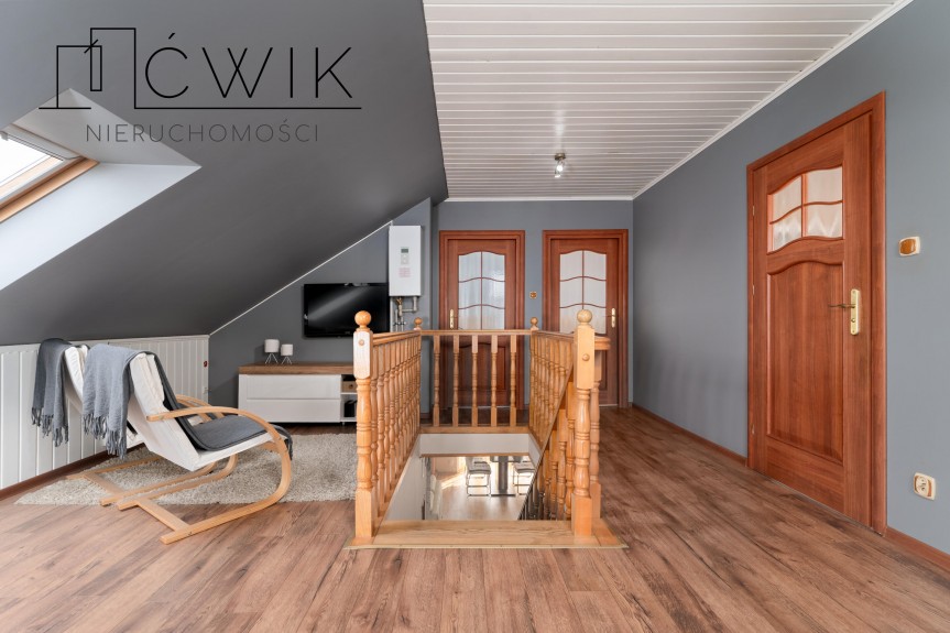 bocheński, Rzezawa, Ostr&oacute;w Kr&oacute;lewski, Przytulny dom blisko miasta 155 m2 - działka 18 ar