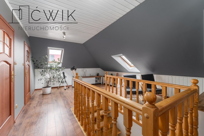 bocheński, Rzezawa, Ostr&oacute;w Kr&oacute;lewski, Przytulny dom blisko miasta 155 m2 - działka 18 ar