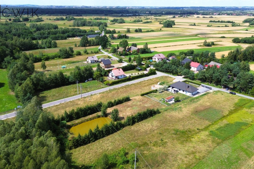 bocheński, Drwinia, Dziewin, Długa, Działka budowlana 24 ar | Własny staw | 30 min od Krakowa