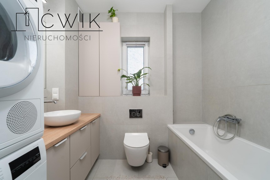 wielicki, Kłaj, 3 pokoje | 55 m&sup2; | ogr&oacute;d 60 m&sup2; | 2 parkingi | 20 min od Krakowa