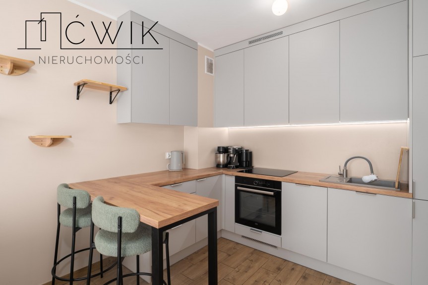 wielicki, Kłaj, 3 pokoje | 55 m&sup2; | ogr&oacute;d 60 m&sup2; | 2 parkingi | 20 min od Krakowa